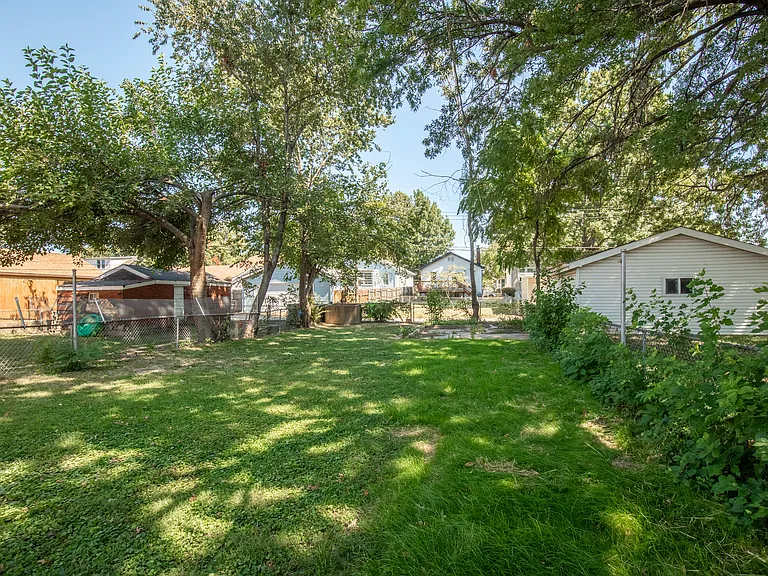 5339 Robert Ave — Photo 22