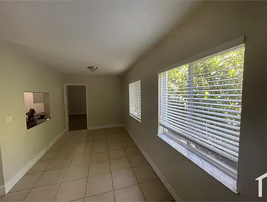 1444 Windsor Ct #5 — Photo 9