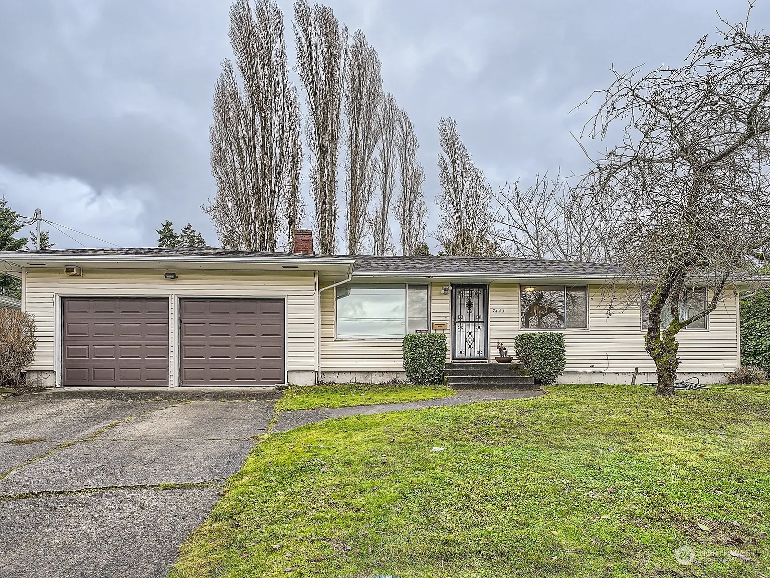 7443 S Alaska Street photo 1