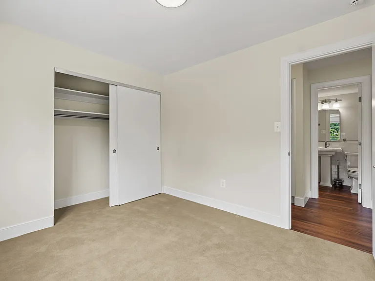 The Glen at Kensington — Photo 20
