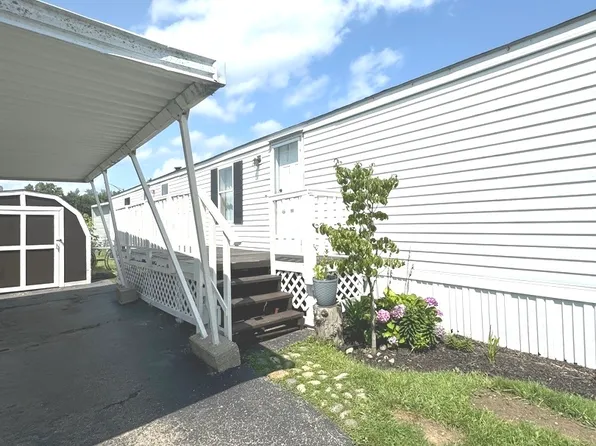 1028 NW Alma Cir #1028, Round Lake, IL 60073