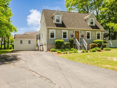 6 Gentry Ln, Taunton, MA, 02780