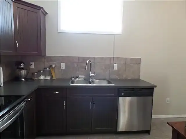 142 Selkirk Pl #188 — Photo 5