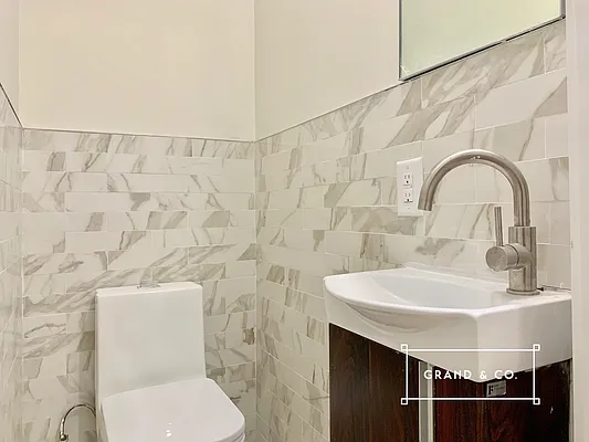 Rented by Grand & Co. | media 15