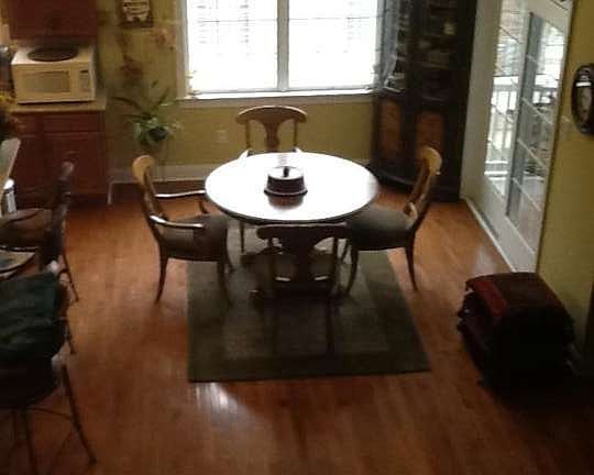 3rd image of 10 Field Dr