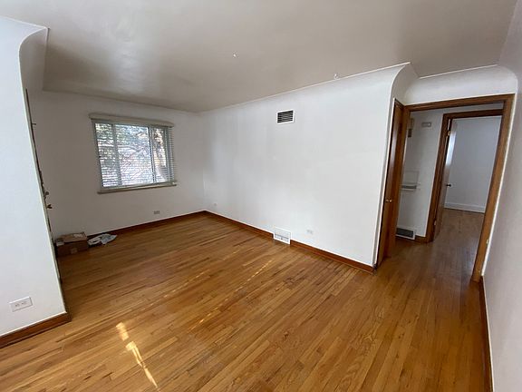 3rd image of 1916 S Columbine St #0