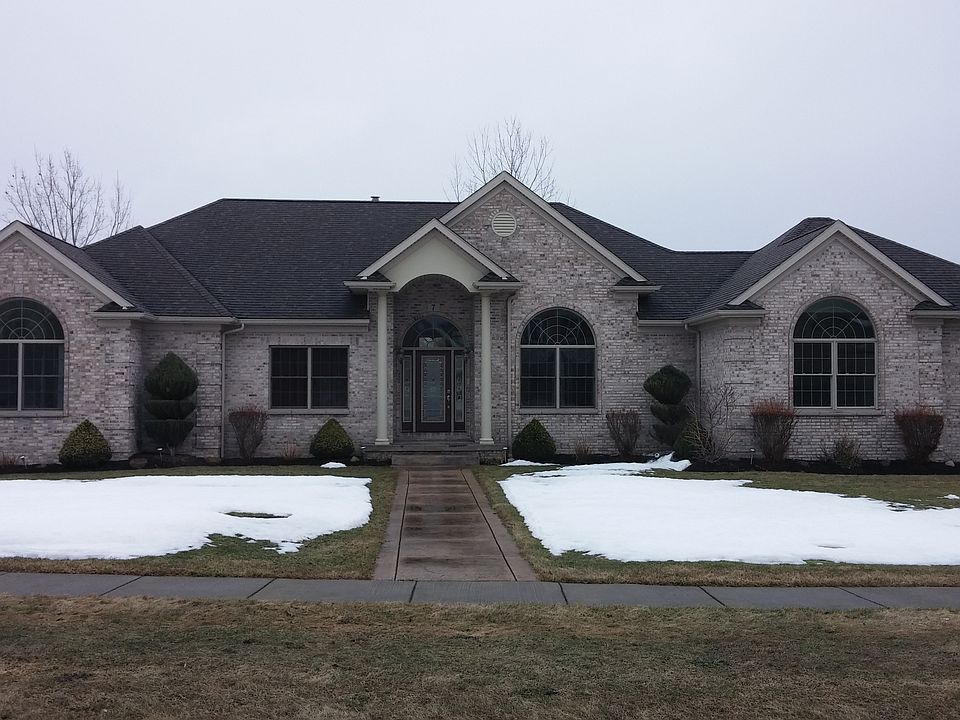 All Brick front, vinyl side 