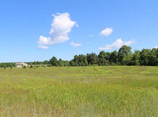 3339 Deere Dr, Petoskey, MI 49770