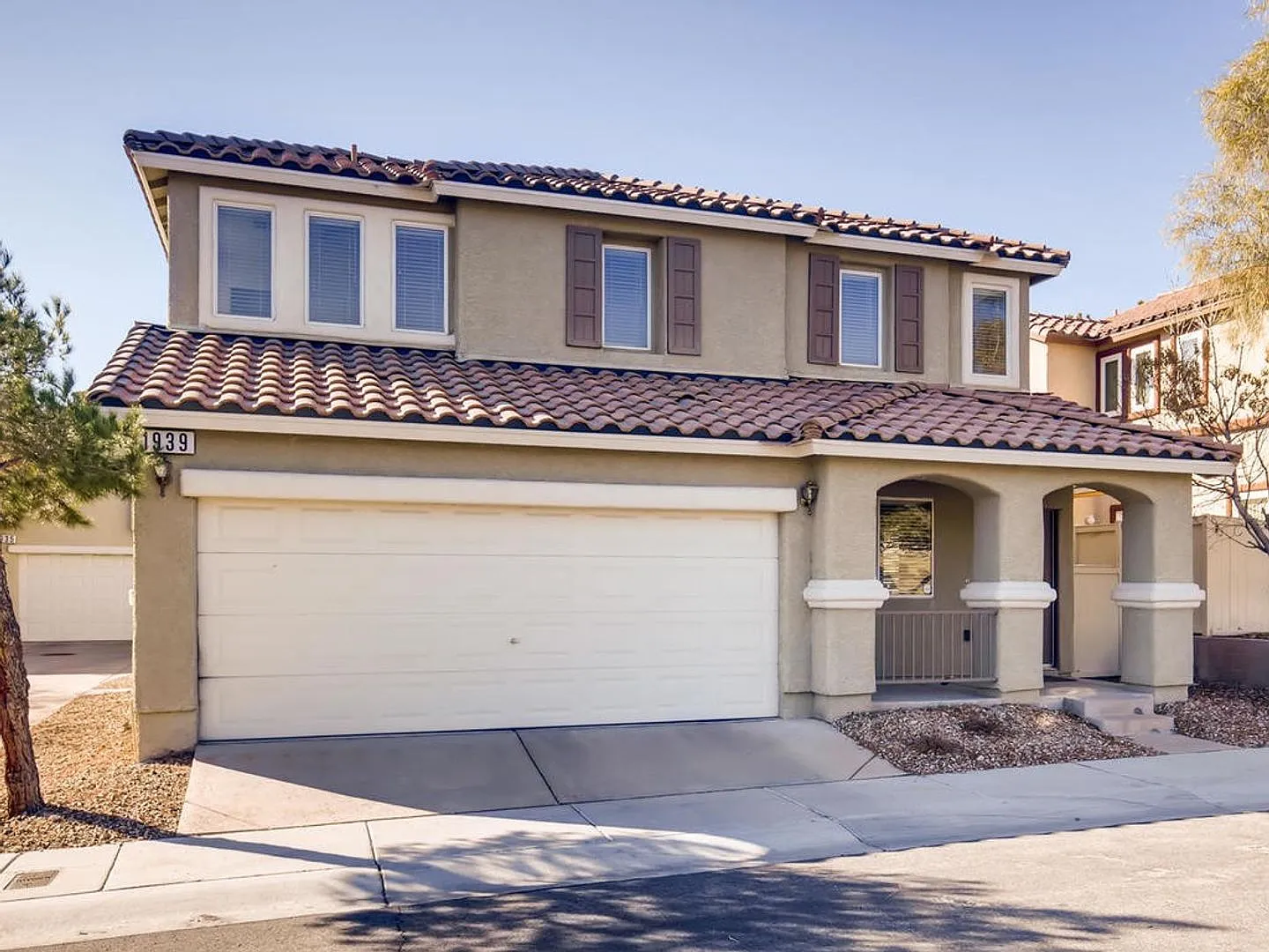 Green Valley Townhome+ Yard — Photo 1
