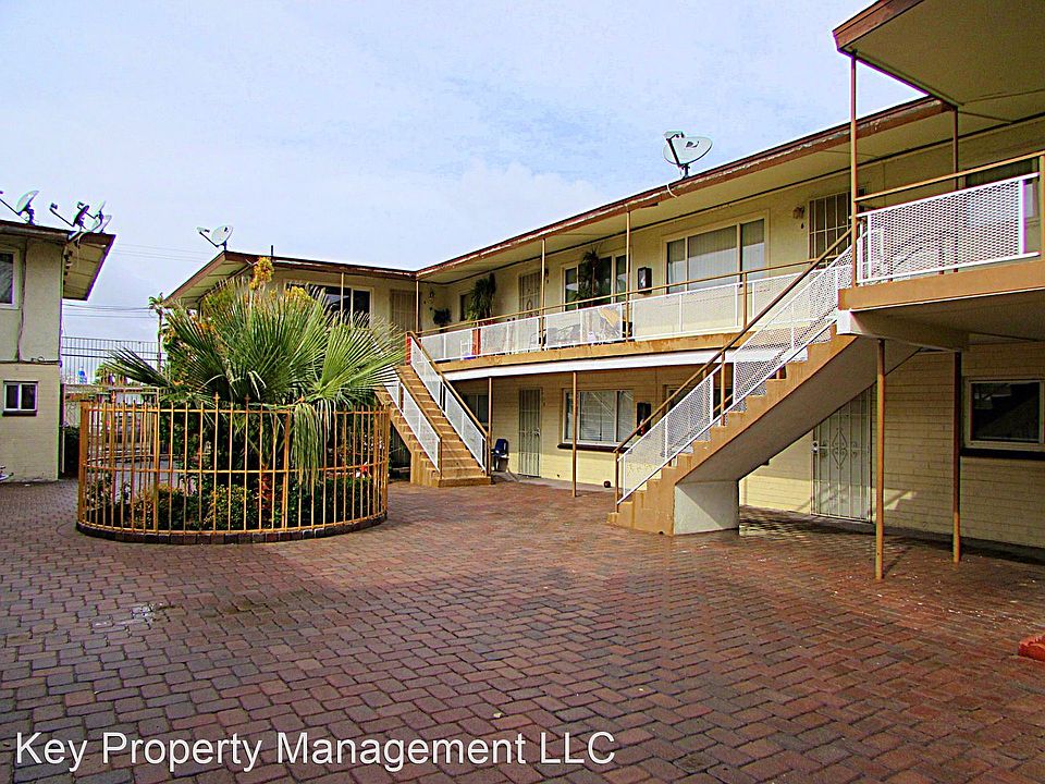 1st image of 1904 Rexford Dr APT 4