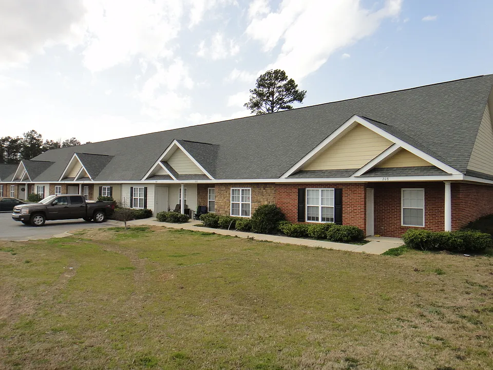 3260 Mill Creek Rd #109