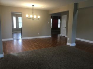 16327 Split Willow Dr, Houston, TX 77083