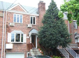 6055 69th Pl, Maspeth, NY