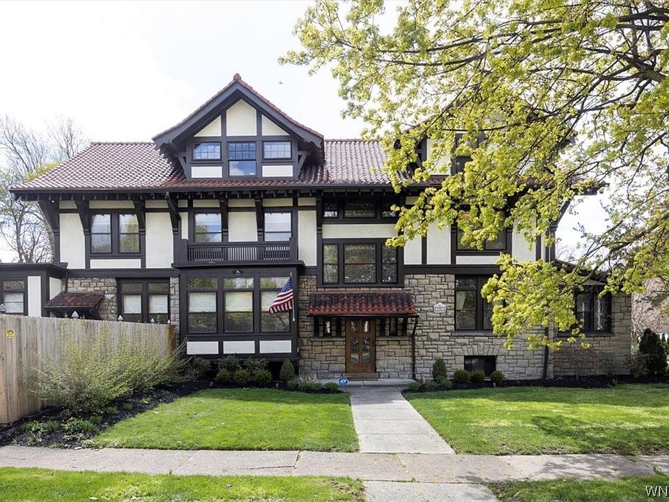 1st image of 235 Morris Ave