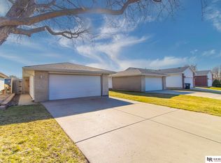 4114 N 7th St, Lincoln, NE 68521