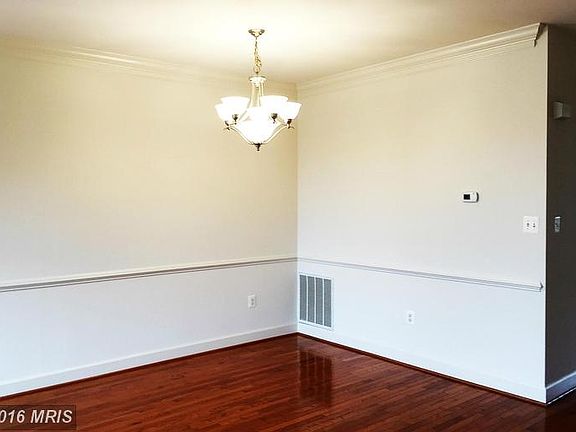 4th image of 104 Monroe Mills Ln