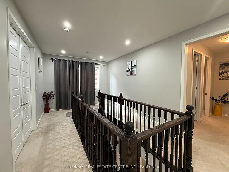 300 Ridge Rd — Photo 11