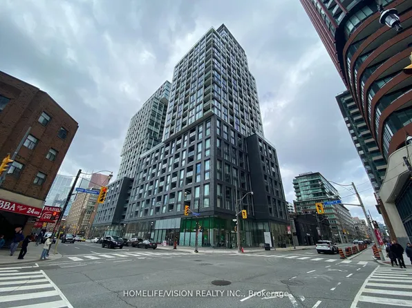 158 Front St E #1418, Toronto, ON M5A 0K9