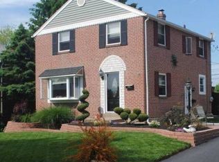 413 W Grays Ave, Glenolden, PA 19036
