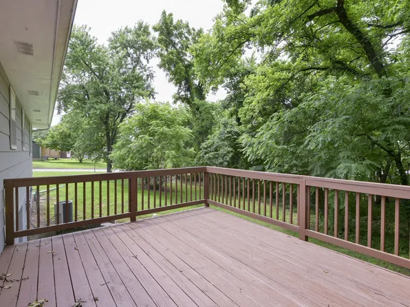 1137 W Main St, Branson, MO 65616