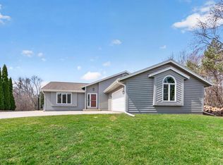 539 Beechwood DRIVE, Cedarburg, WI
