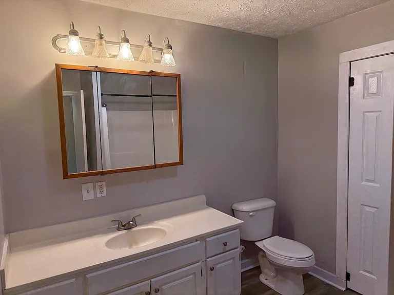 51 Shields Ln #4 — Photo 13