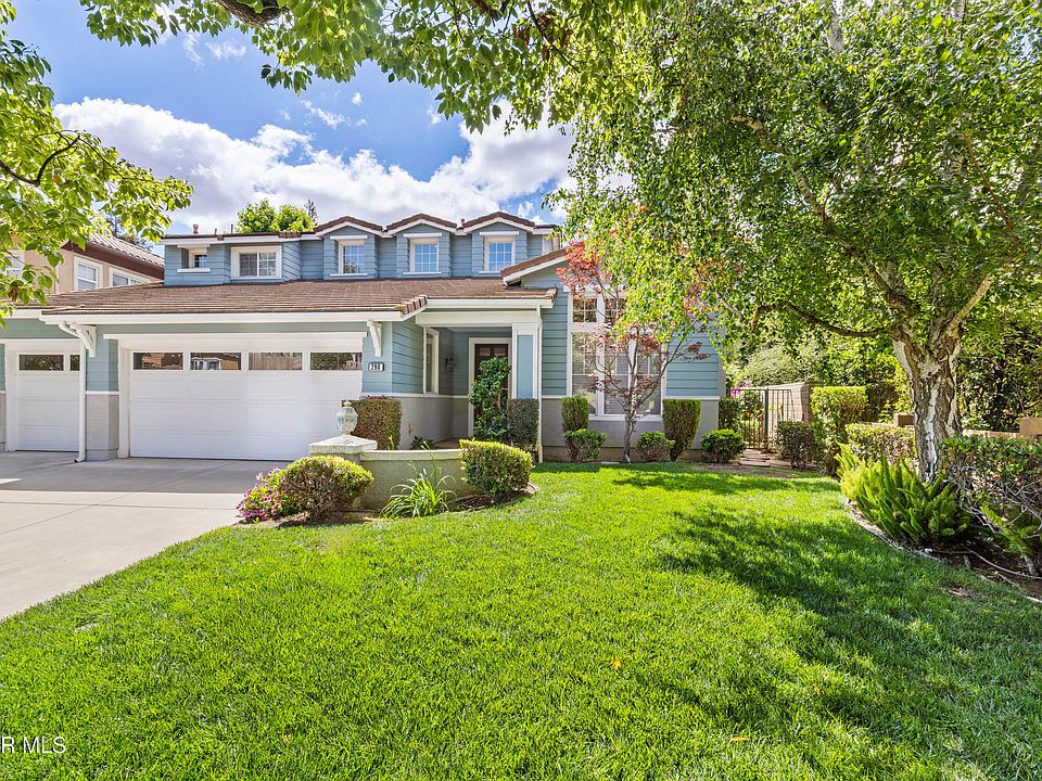 1st image of 290 Chantilly Cir
