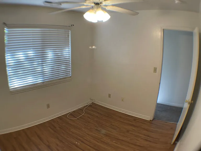1728 N West St #B — Photo 21