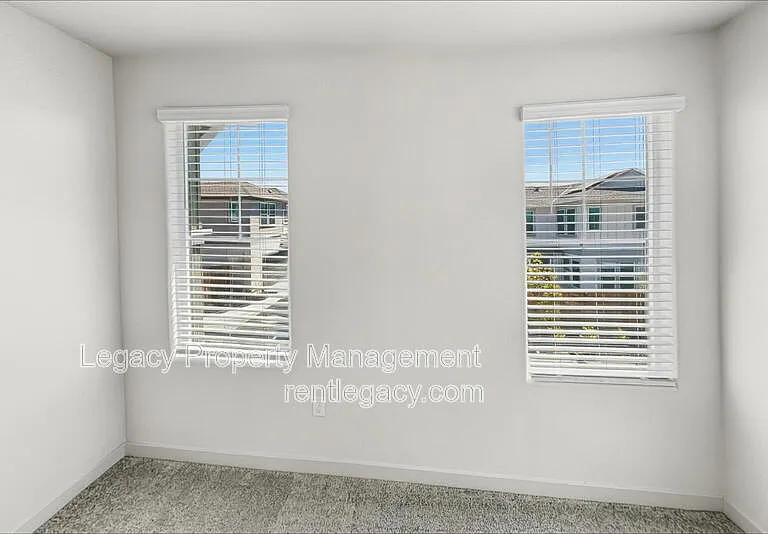 112 Seahorse St — Photo 11