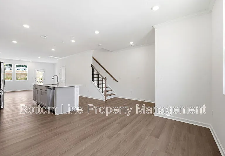2308 Oakwood Meadows Ct — Photo 19
