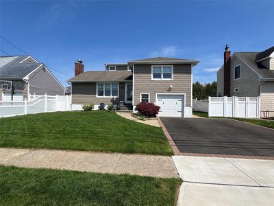 213 2nd Avenue, Massapequa Park, NY, 11762