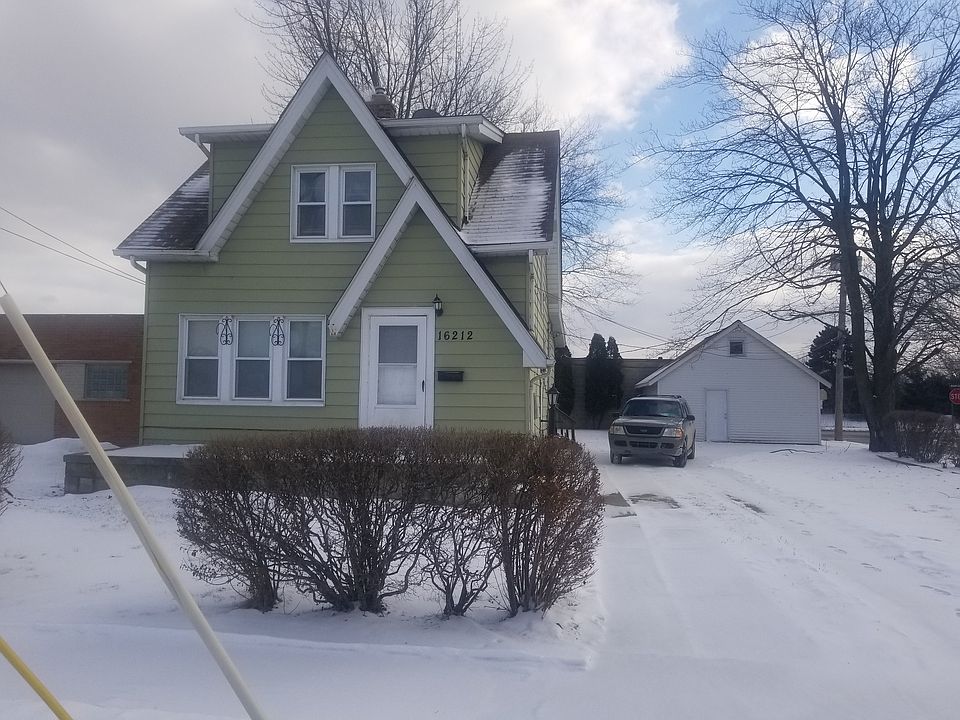 1st image of 16212 Superior St
