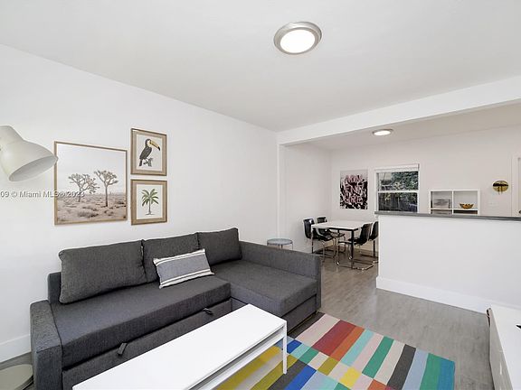 2nd image of 770 NE 123rd St APT 15