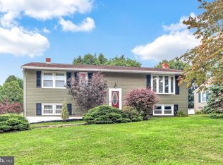 120 Forest Hills Rd, Red Lion, PA 17356