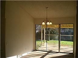 5th image of 3708 Huckleberry Dr