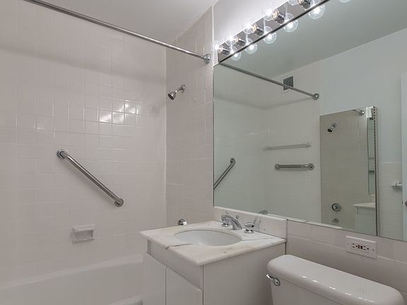5th image of 501 E 87th St APT 16A