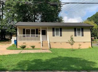 320 S Hawthorne St, Mount Holly, NC 28120