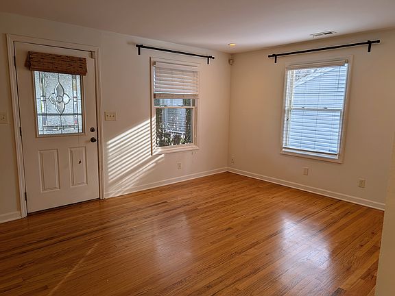 4th image of 7626 McGee St