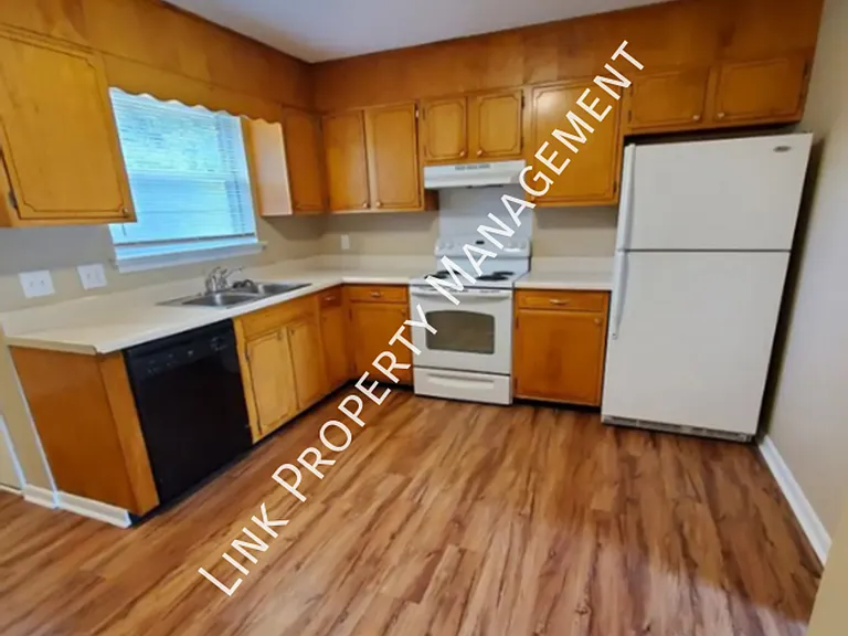 4911 Marylin Ln #B — Photo 4