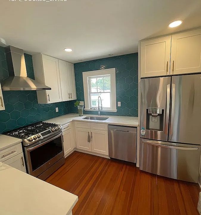 1st image of 145 20th Ave SE