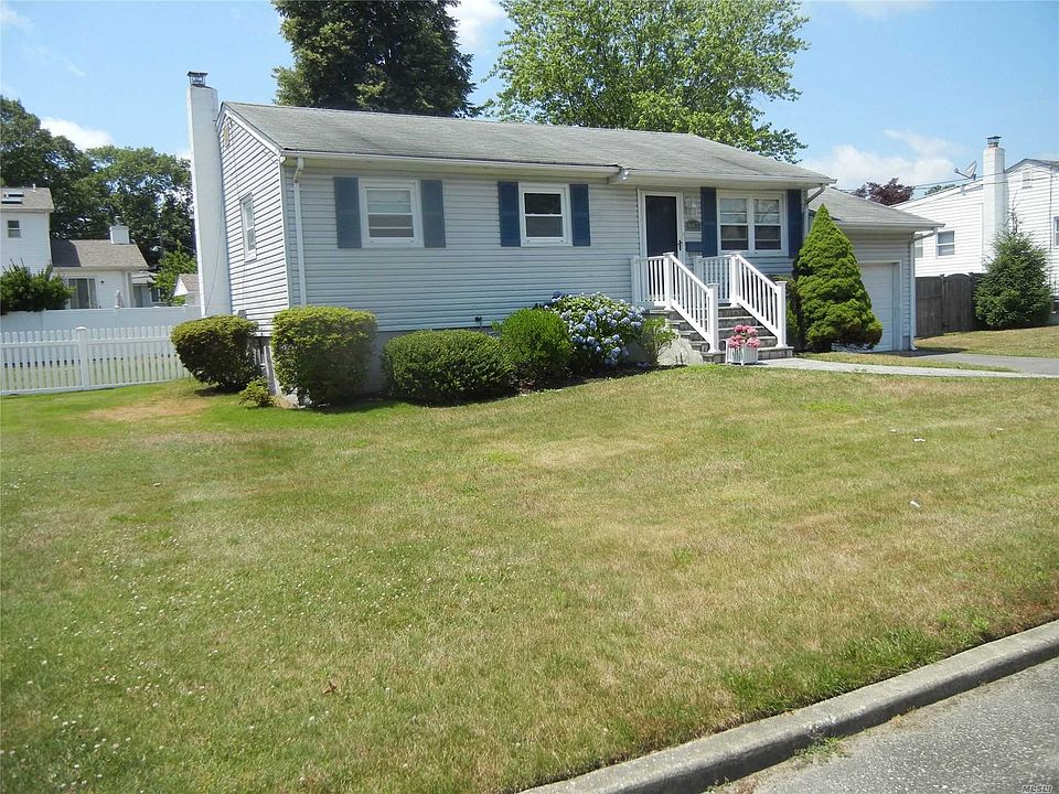 1st image of 647 Myrtle Ave
