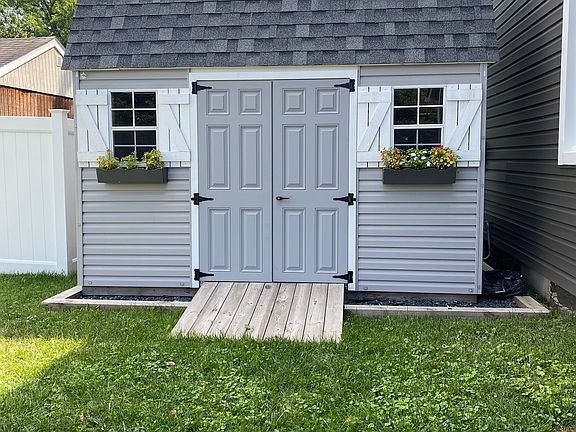 Storage shed with electricity