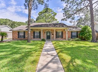 114 Wyndwood Dr, Seabrook, TX 77586