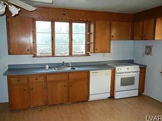 3rd image of 111 Liberty Blvd
