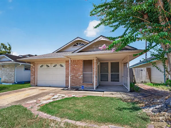 3718 Pintan Ln, Houston, TX 77014