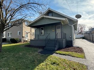 456 Grandview Ave, Barberton, OH 44203