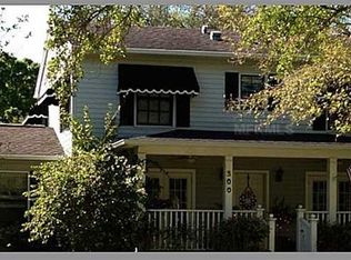 300 Appian Way NE, Saint Petersburg, FL 33704