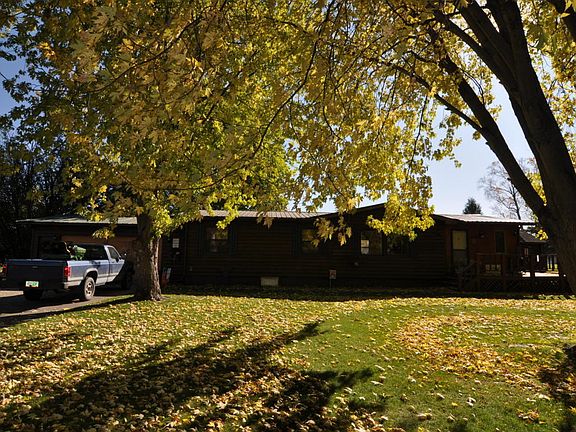 2nd image of 231 Birch Dr N