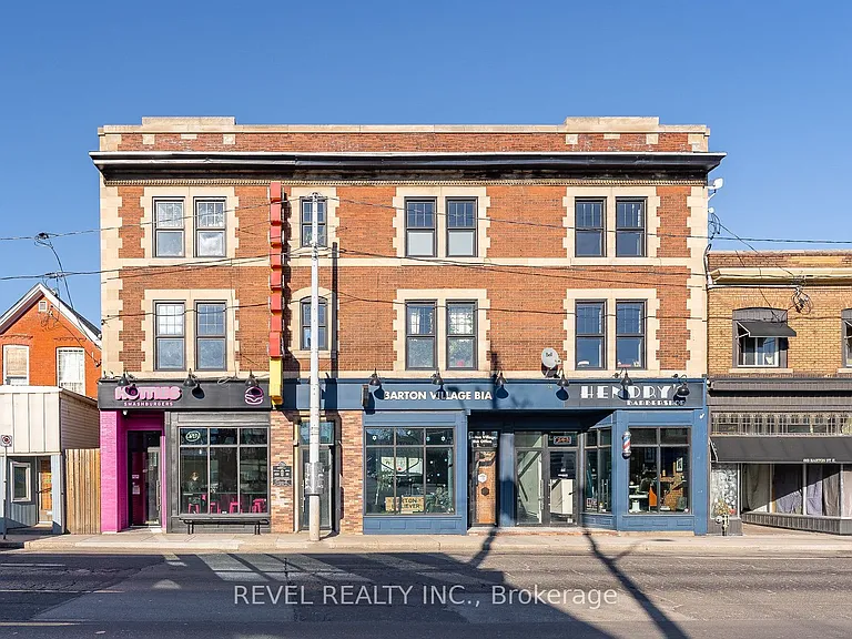 657 Barton St E #302 — Photo 1