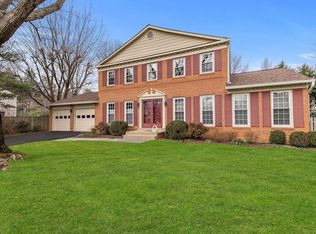 8004 Lewinsville Rd, Mc Lean, VA 22102